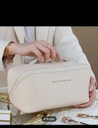 Kosmetyczki Damske nowa kolekcja kolor beżowy 