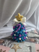 Dekoracyjna choinka – elegancka ozdoba świąteczna do każdego wnętrza