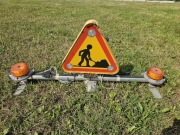 belka świetlna znakiem drogowy roboty drogowe