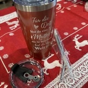 Kubek termiczny – utrzymuje ciepło i smak napojów przez długi czas