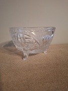 Salaterka mała na nóżkach z czasów PRL szkło kryształowe