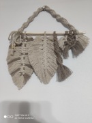 Makrama z dwóch liści beżowo-brązowych