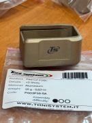 Toni System - stopka magazynka CZ P-10 aluminiowa +3rnd (FDE)