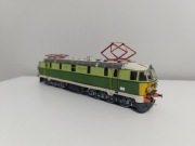 Model kartonowy pociąg lokomotywa ET22  skala 1:87  - ciężarówka