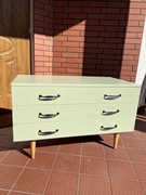 Odnowiona komoda szałwiowa