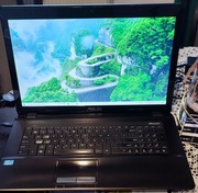 Asus K73SJ i7 17,3"
