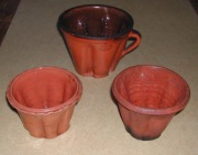 Ceramiczne formy do pieczenia.