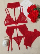Seksowne czerwony komplet z pończochami 
