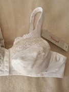 Biustonosz damski miękki,Triumph  z przodu zapinany roz.90B C nowy