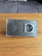 Szklany włącznik światła + gniazdko Schuko CNBINGO – dotykowy, szary