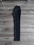 Czarne woskowane spodnie damskie rozmiar S skinny rurki New Yorker 