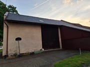 Rozbiórka stodoły. Cegła, dachówka, deski w dobrym stanie – Śląsk