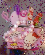 MEEEGA zestaw z Hello KITTY portmonetka + 6 gadżetów