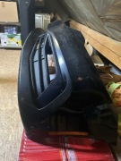 Zderzak Sportline, listwy BMW G30 475 Sapphireblack, nerki chromowane