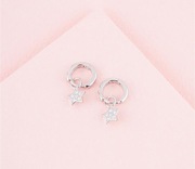 Srebrne kolczyki gwiazdki