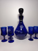 Karafka kieliszki na nóżce szkło kryształowe kobalt vintage PRL retro 