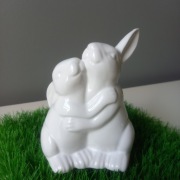 PARA BIALYCH ZAJĄCZKÓW FIGURKA OZDOBA WIELKANOCNA 