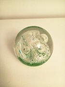 Szklana kula przycisk do papieru