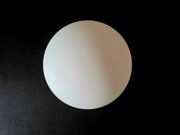 Klosz szklany zamknięta mleczna biała kula 14cm E14 do lamp, otwór 5.6cm