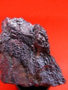 Goethyt z piękną iryzacją