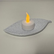 Podstawka dekoracyjna w kształcie liścia