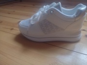 Buty białe rozmiar 39