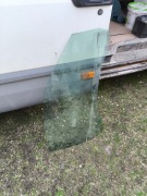 audi a5 8t szyba prawy przód kabriolet cabrio