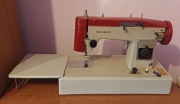 Maszyna do szycia Hanseatic 789130 z pokrywą ochronną uszkodzona 