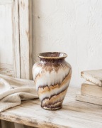 Wazon ceramiczny że złotym rantem 