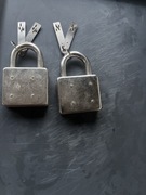 2x radziecka kłódka z kluczami