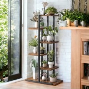 Metalowy Stojak na Rośliny z 6 Półkami – Kwietnik do Wewnątrz.