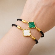 Bransoletka damska koniczyna biała, ręcznie robiona, regulowana, prezent