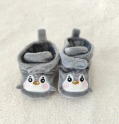 Nowe buty buciki dla niemowlaka kapcie szare pingiwny ptaki