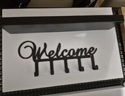 Organizer ścienny z półką I wieszakami na klucze 