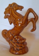 Figurka ceramiczna koń 