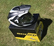 Scorpion ADX-1 kask szczękowy
