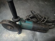 Szlifierka Katowa Makita 9565C