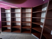 Regały gabloty witryny sklepowe meble wyposażenie sklepu 