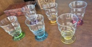 Zestaw kieliszków, pucharków z lat 90-tych