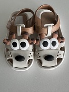 Sandałki rozmiar 24