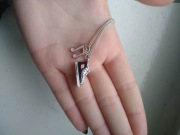 Naszyjnik SIX trampki nutka