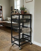 Wózek kuchenny Vasagle 4-poziomowy z 3 koszami na kółkach brązowo-czarny