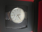Zegarek Tissot Everytime T143.410.11.011.01 z kopertą o średnicy 40 mm.