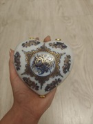 porcelanowa szkatułka w kształcie serca