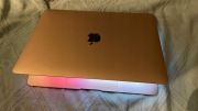 MacBook Air 2018r. 8GB, 128GB - A1932 PUDEŁKO, kabel i zasilacz - Bat.6h