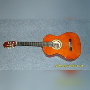 Sprzedam gitarę klasyczną