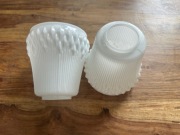 Klosze szklane PRL Białe Szkło Opalowe 11 cm Otwór 4 cm