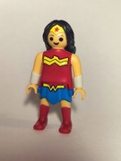 Figurka Wonder Woman DC – Kinder Joy + Instrukcja | Kolekcjonerska