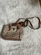 Mała torebka  markowa ale nie oryginalna 