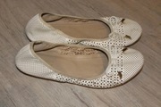 białe ażurowe baleriny r 38 lekkie gumowane płaskie